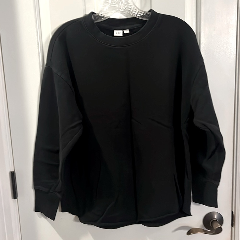 Gap Sweatshirt